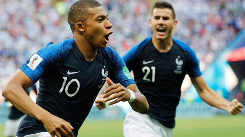 Kylian Mbappe – cảm hứng cho trẻ em khu ổ chuột Paris