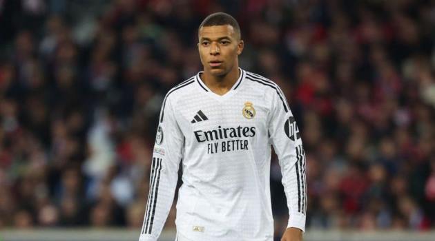 Kylian Mbappe phá vỡ im lặng sau khi PSG vô địch Champions League
