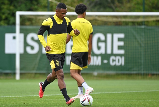 ‘Lính đánh thuê’ Arsenal tỏa sáng rực rỡ