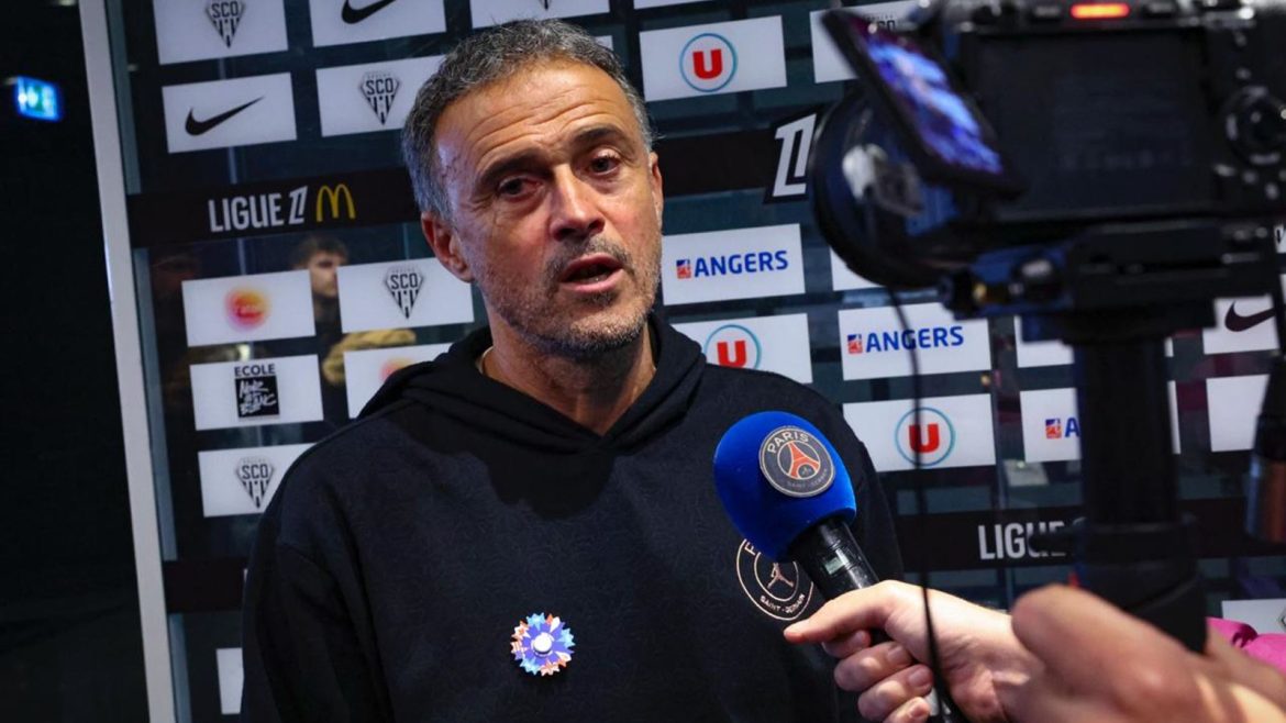 Luis Enrique: “Chúng tôi muốn dành tặng chiến thắng này cho Raquel”