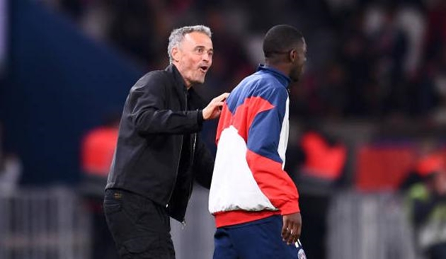 Luis Enrique lên tiếng về tin đồn bất hòa với Dembele