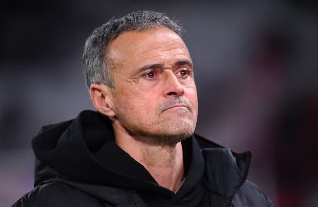 Luis Enrique nói thẳng về trình độ của Unai Emery