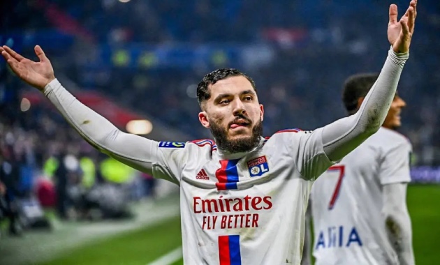 Lyon nguy cơ xuống hạng: Vì sao gã khổng lồ Pháp lâm vào khủng hoảng?