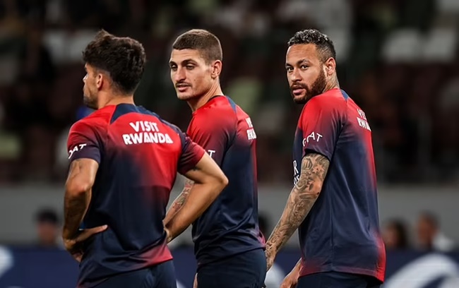 M-N-M rời đi, ánh hào quang của PSG bỗng nhạt nhòa