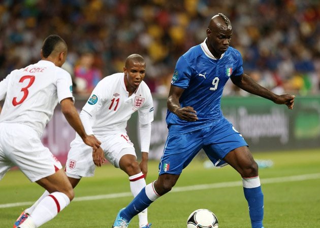 Mario Balotelli: Bao giờ anh mới hết ‘trẻ trâu’?