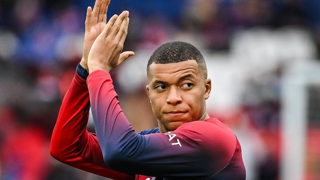 Mbappe bị đồng đội tố “chỉ biết nghĩ đến bản thân mình”