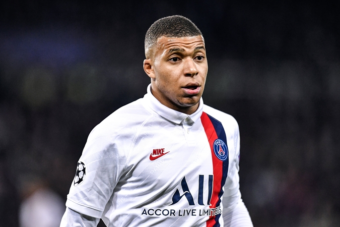 Mbappe lại hóa “pha lê”, PSG tan mộng triệu tập “họng pháo 5 nòng”