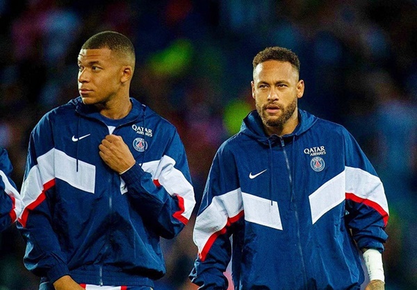 “Mbappe muốn bán Neymar là tin giả”
