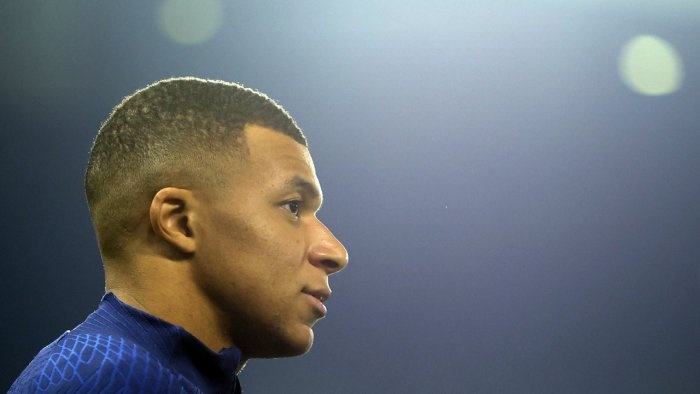 Mbappe sa sút
