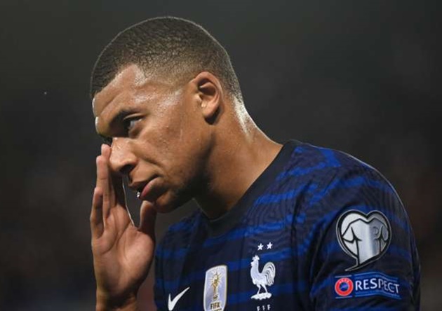 Mbappe: “Tôi bị sốc khi bị gọi là 1 con khỉ”