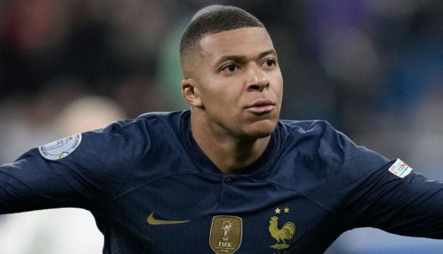 Mbappe: ‘Tôi không ngại thành trung tâm của những chỉ trích’