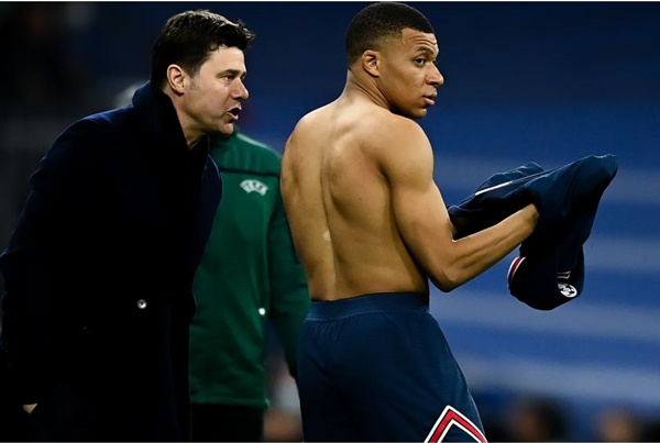 Mbappe và Pochettino lên tiếng cầu xin CĐV PSG