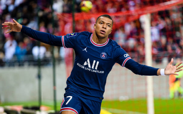 Messi debut, PSG thắng nhẹ nhàng Reims để vươn lên dẫn đầu BXH