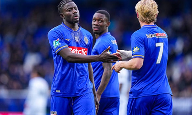 Mika Biereth bùng nổ, Monaco thắng Auxerre 2-1