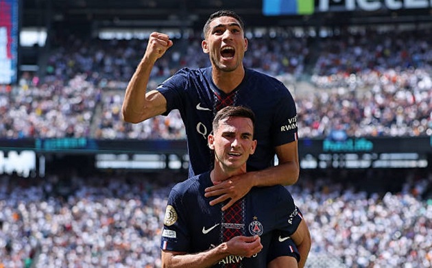 ‘Một số pha bóng của PSG đá như game Fifa’