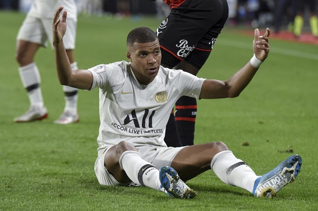 Một thất bại nữa, “gió sẽ đổi chiều” ở PSG