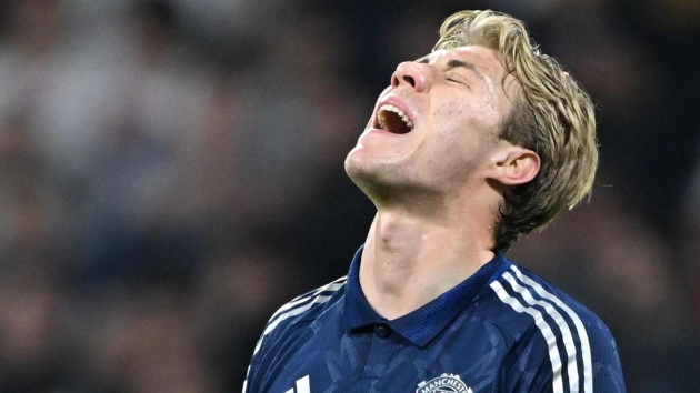 MU cũng choáng váng với Hojlund