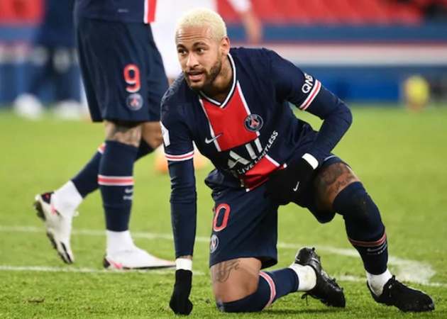 Neymar đi vào lịch sử trong ngày PSG bị cầm hòa