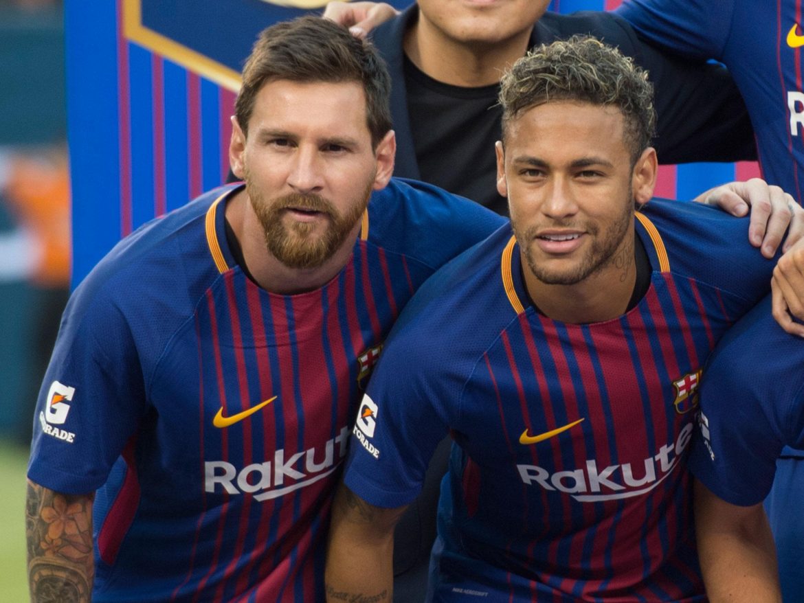 Neymar: Dối trá hay yếu đuối?