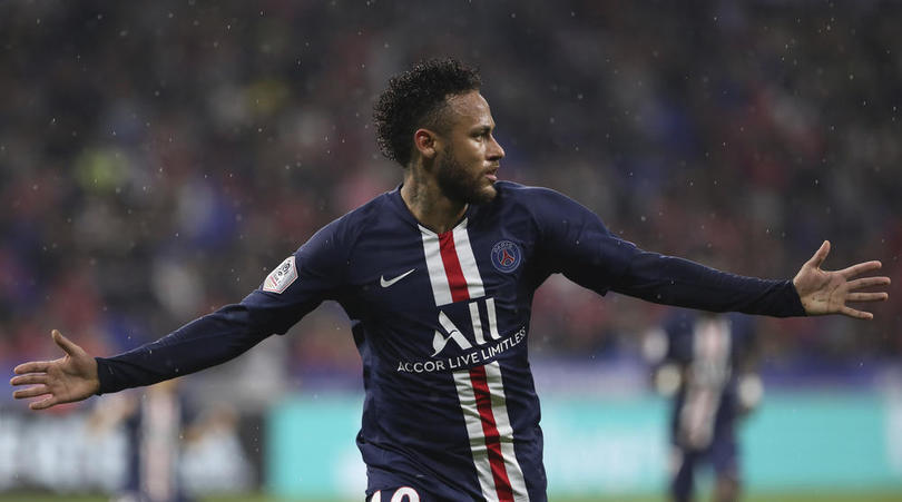 Neymar gặp chấn thương, PSG chưa hẳn chỉ đón toàn thảm họa