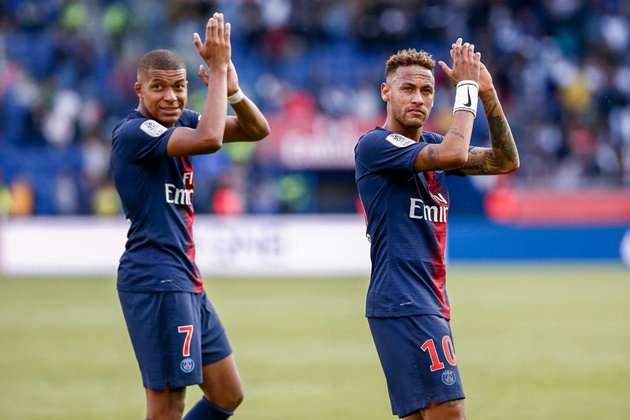 ‘Neymar mất phong độ còn tôi thì vô địch World Cup…’