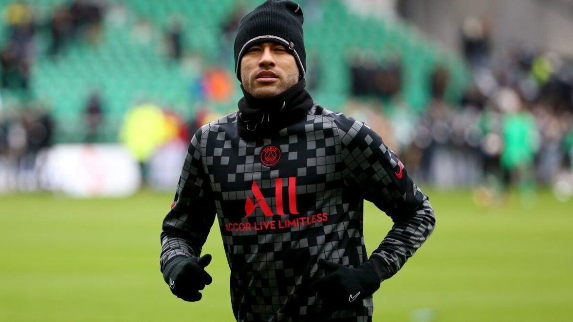 Neymar trở lại ‘luyện công’ đấu Real Madrid