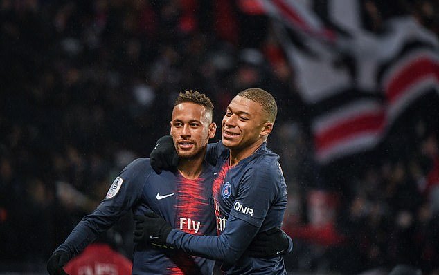 Neymar và Mbappe, PSG nên chọn ai, giữ ai?