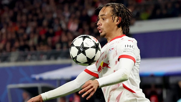 Ngôi sao PSG mở ra cuộc chiến giữa Klopp và Arne Slot