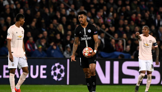 Ngựa non háu đá, sao trẻ PSG bị Neymar “nắn gân”