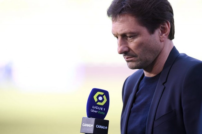 Người PSG bị “sờ gáy” vì vạ miệng với trọng tài