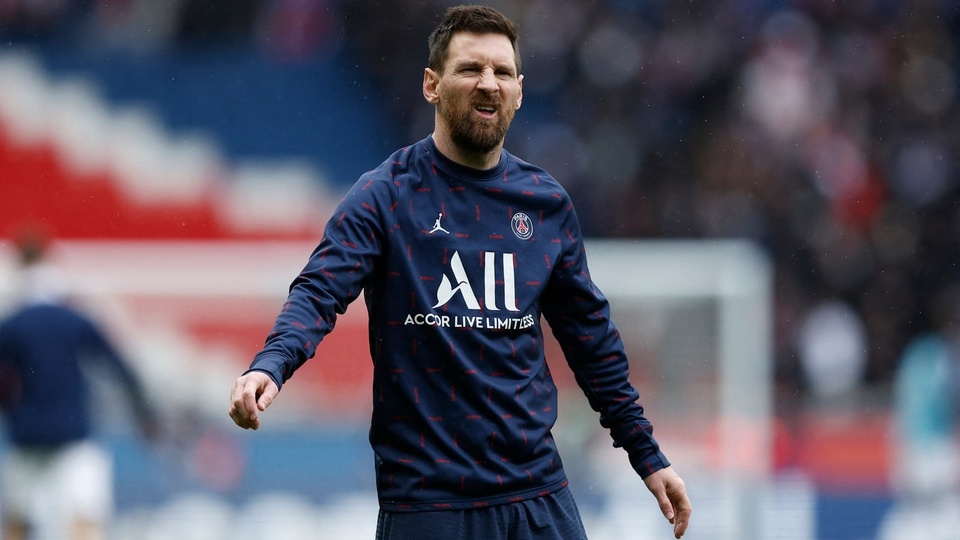 Nội bộ PSG sốc vì Messi