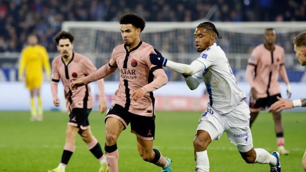 Nỗi lo lớn của PSG sau trận hòa Auxerre