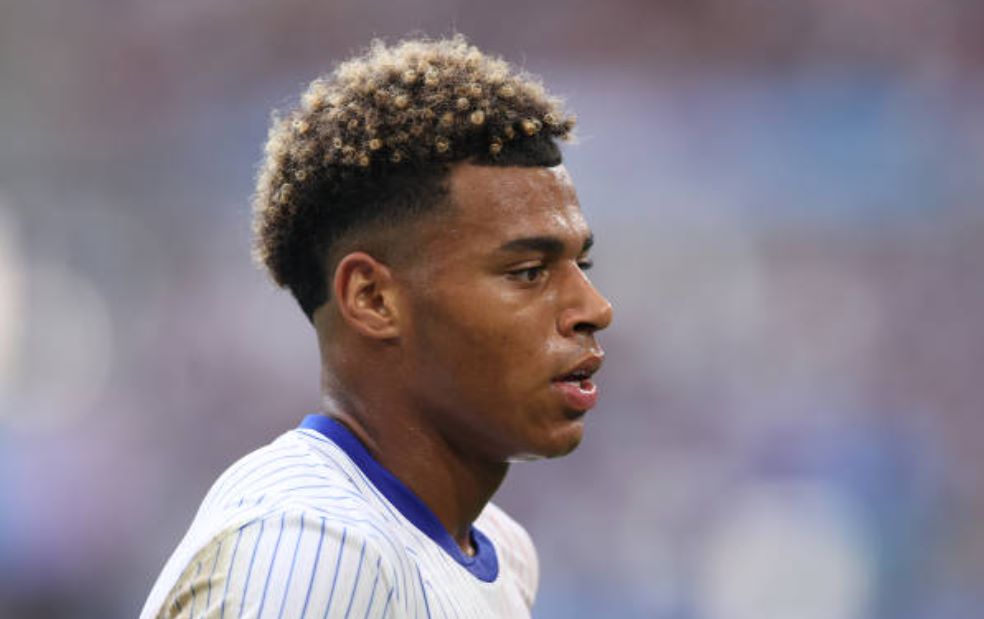 NÓNG! Tiến sát sao trẻ, vụ PSG – Sancho đổ bể?