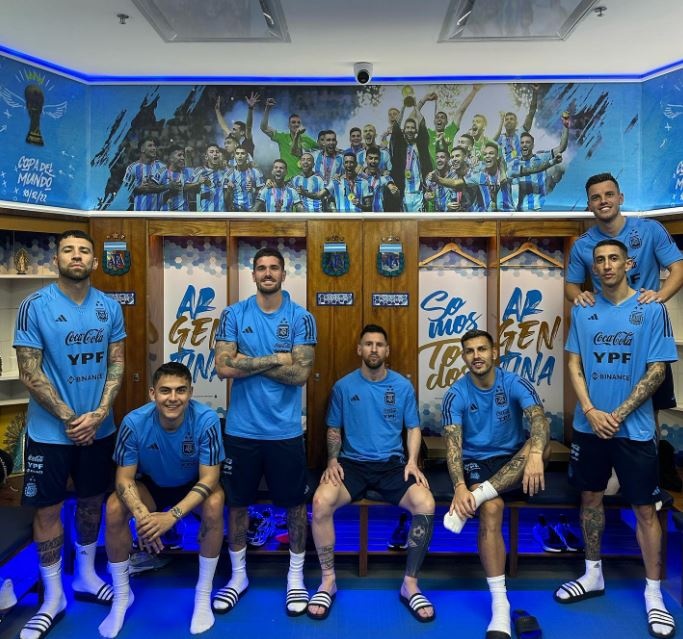 Nụ cười của Messi khi tạm rời PSG