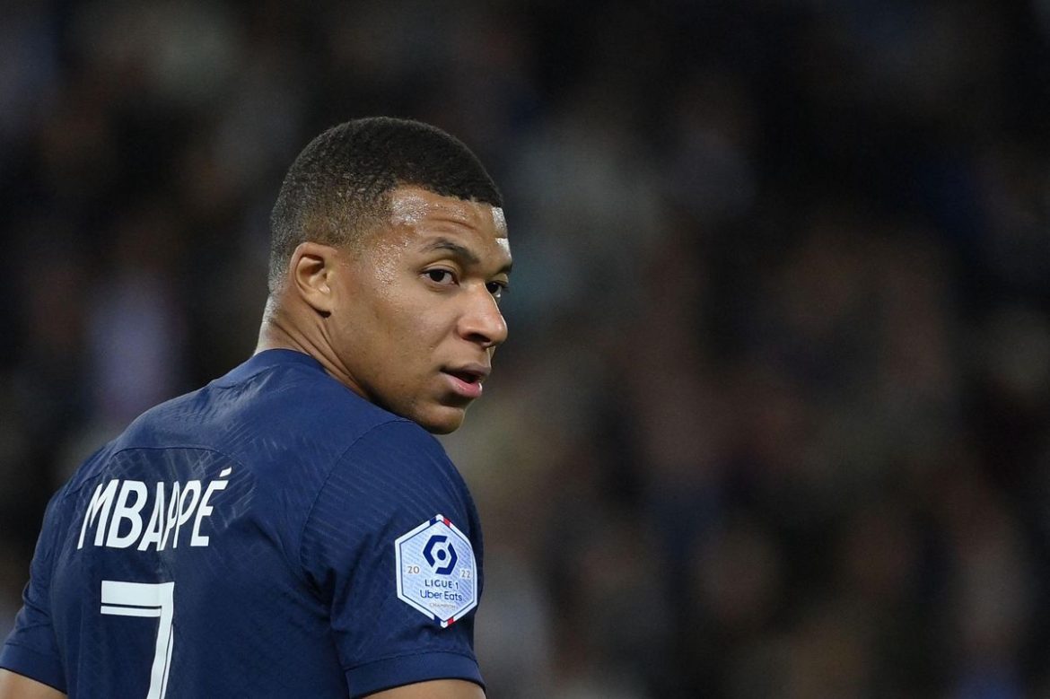 ‘Ở đây, Mbappe chỉ là một cầu thủ trung bình và dễ bị bắt bài’