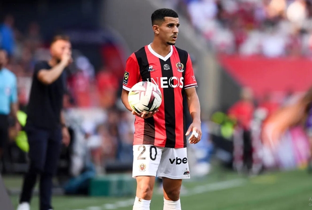 OGC Nice chấp nhận mất trụ cột 7 trận vì “vạ miệng” trên Instagram