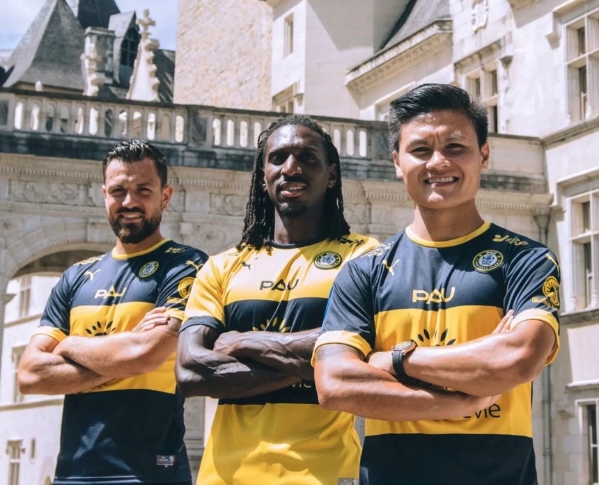 Pau hưởng lợi khi Guingamp suy yếu