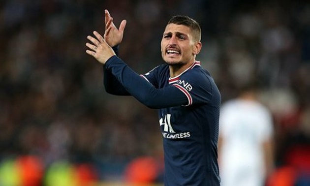 Philipp Lahm: “Dưới màu áo PSG, Verratti đánh giá quá cao bản thân”