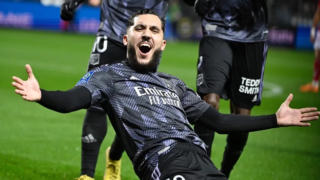 PSG bị chê gửi đề nghị xúc phạm cho tài năng 19 tuổi