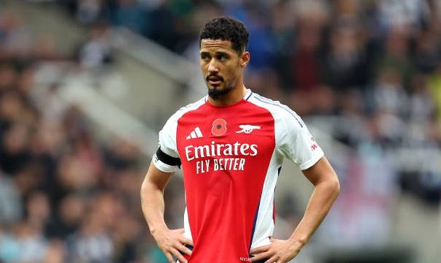 PSG cân nhắc trả 95 triệu euro cho Arsenal vì Saliba