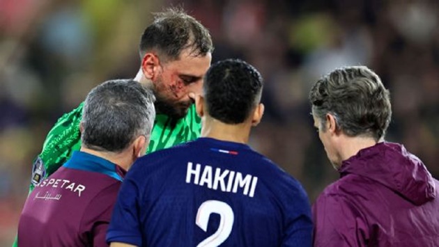 PSG đè bẹp Monaco, Donnarumma chấn thương kinh hoàng