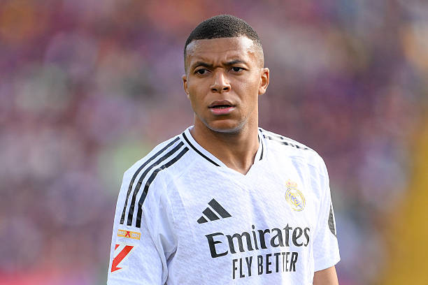 PSG mạnh hơn khi không còn Mbappe?