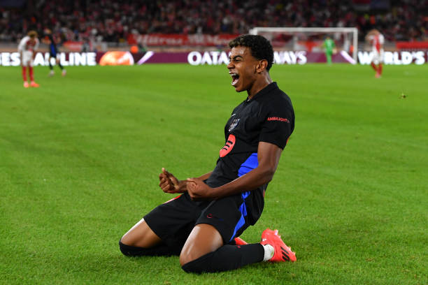 PSG muốn biến Lamine Yamal thành cầu thủ đắt giá nhất lịch sử