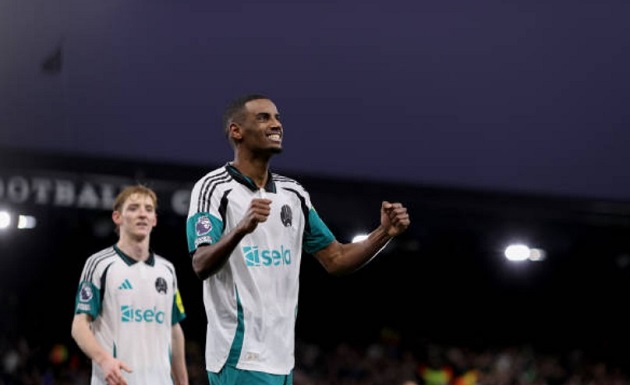 PSG sẵn sàng phá két, Alexander Isak là ngôi sao tiếp theo ở Paris?