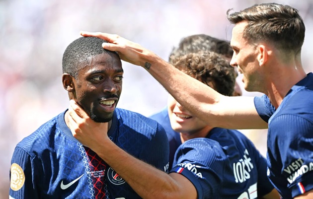 Quả bóng vàng 2025: PSG lập kỷ lục vô tiền khoáng hậu với 9 đề cử