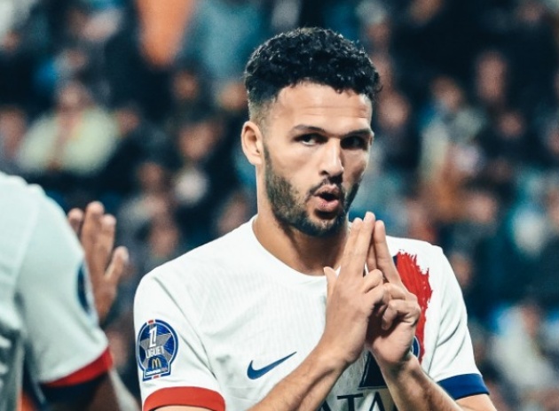 Ramos lập hattrick, PSG hủy diệt đối thủ ở Ligue 1