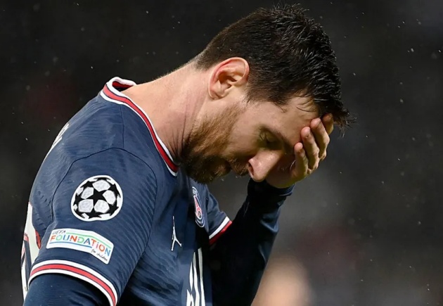 Ronaldinho không hiểu nổi 1 chuyện xoay quanh Messi