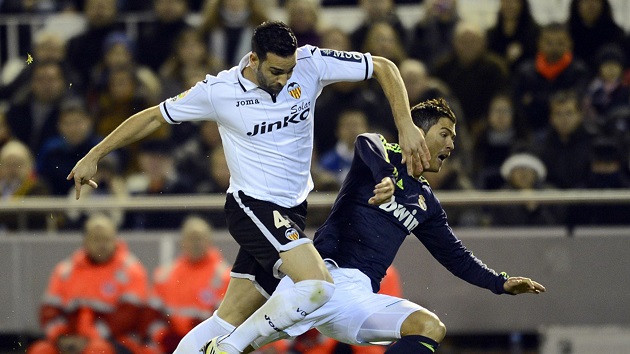 “Ronaldo sẽ bị các hậu vệ Ligue 1 nuốt chửng”