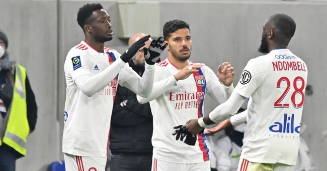 Rũ bùn đứng dậy, “hàng thải” Tottenham bừng tỉnh khi tái xuất Ligue 1