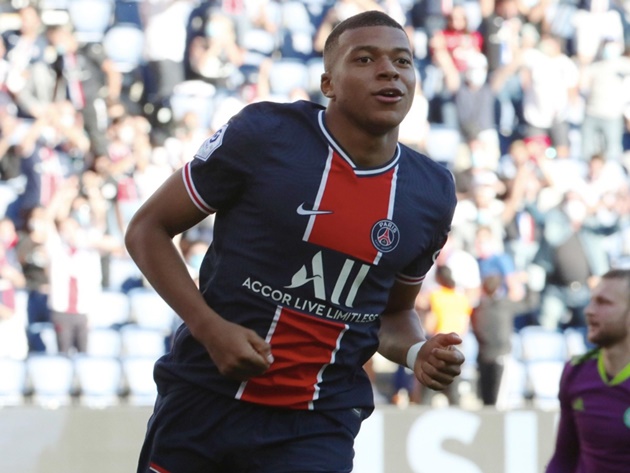 Sau Neymar, PSG đang “chơi với lửa” vụ Mbappe